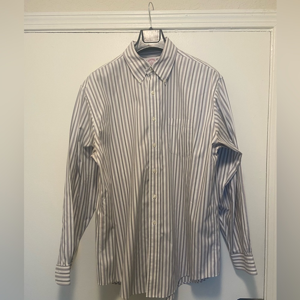 Brooks Brothers Buttom Down Shirt - L